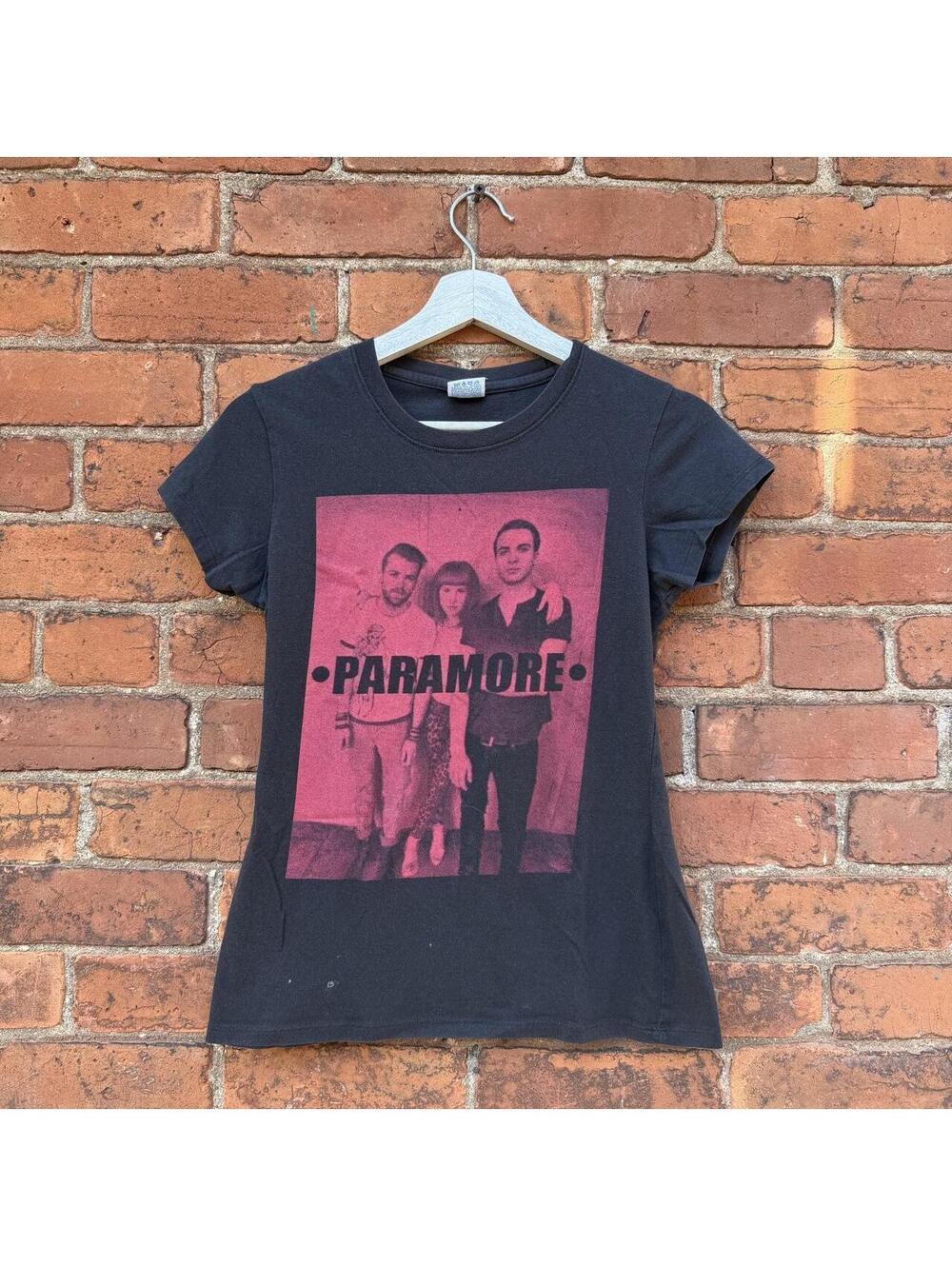 Paramore t shirt womens M
